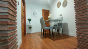 Amplio Apartamento Familiar de 3 Dormitorios en La Zubia Granada a un Paso de la Alhambra y Sierra Nevada, La Zubia